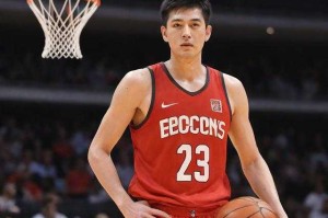 2025年NBA季后赛最新战况：各队大比分实时更新与赛程分析