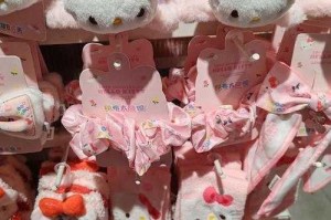 三丽鸥HelloKitty联名款  正版授权HelloKitty周边推荐