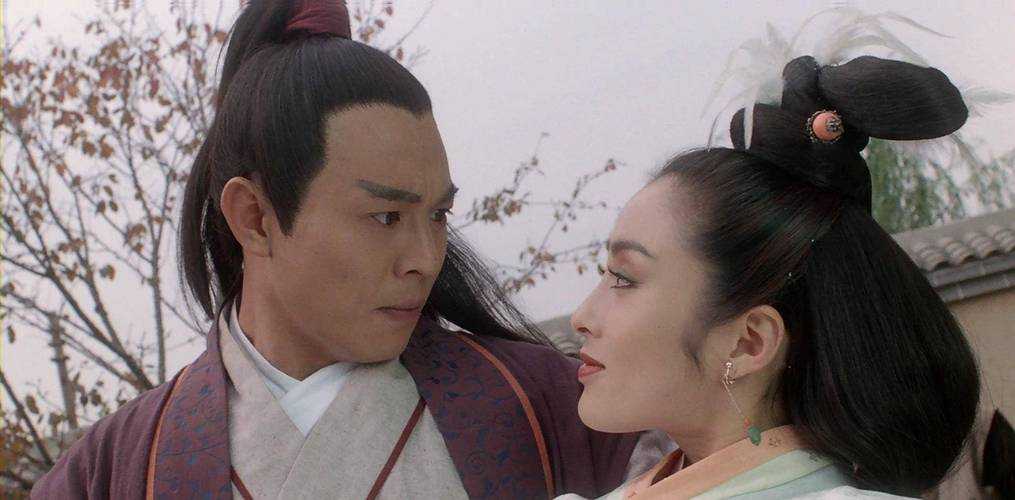 张无忌娶黄衫女的真实原因揭秘:倚天屠龙记中的爱情抉择